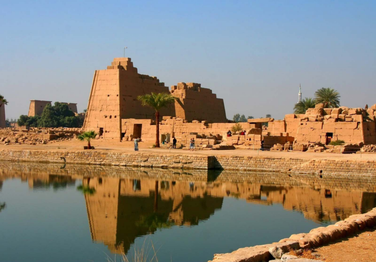 Luxor 2 Days with Hot Air Balloon